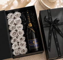 Load image into Gallery viewer, Ivory Eternal Rose & Liquor Gift Box