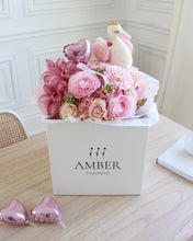 Load image into Gallery viewer, Pink Welcome Baby Girl Bouquet