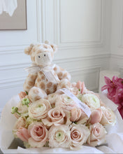 Load image into Gallery viewer, Cream Welcome New Baby Bouquet