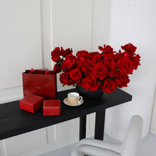 Load image into Gallery viewer, Luxury Valentine Rose Arrangement