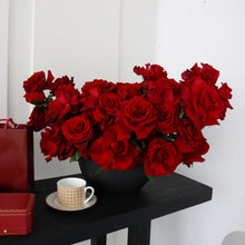 Load image into Gallery viewer, Luxury Valentine Rose Arrangement