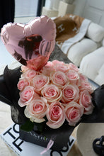 Load image into Gallery viewer, Valentines Pink Rose Bouquet