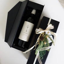 Load image into Gallery viewer, Wine Gift Box (Golden)