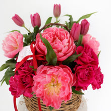 Load image into Gallery viewer, Peony Arrangement