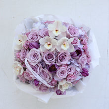 Load image into Gallery viewer, Lavender Flower Bouquet
