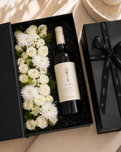Load image into Gallery viewer, White Flowers &amp; Liquor Gift Box
