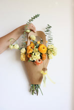 Load image into Gallery viewer, Bouquet Bag
