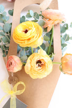 Load image into Gallery viewer, Bouquet Bag
